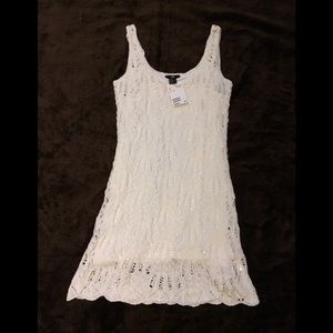 H&M knit dress in white. XS. New with tag.